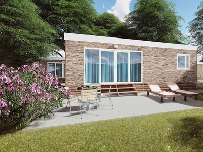 Casa mobile con giardino e aria condizionata