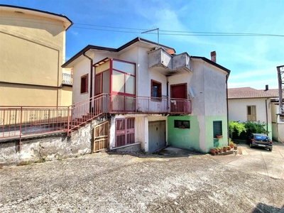 Casa semi indipendente in vendita a Montemiletto Avellino