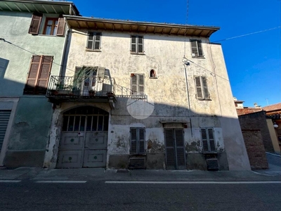 Casa semindipendente in vendita