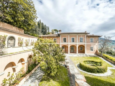 Esclusiva villa in vendita Via del Monte Est, Pescia, Toscana