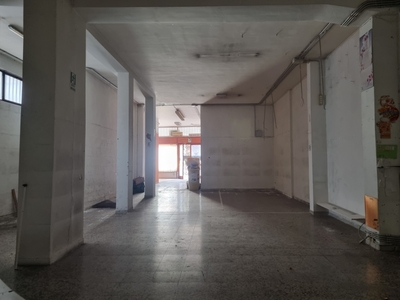 magazzino-laboratorio in affitto a Lecce
