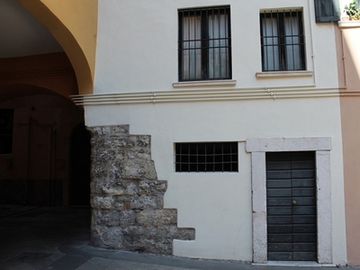 Negozio / Locale in vendita a Brescia - Zona: Centro storico - Frazione: Brescia