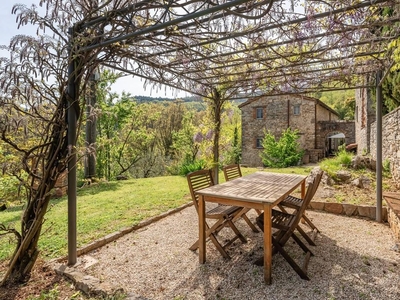 Esclusiva Casa Indipendente in vendita Borgo a Mozzano, Toscana