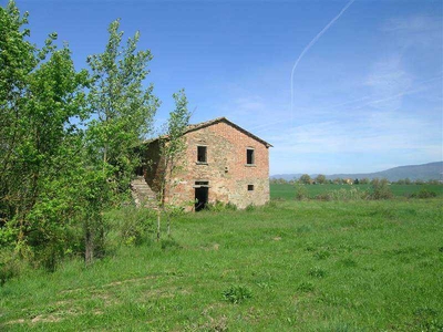 Rustico-Casale-Corte in Vendita ad Cortona - 90000 Euro