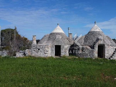 Rustico-Casale-Corte in Vendita ad Martina Franca - 85000 Euro