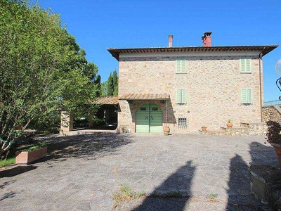 Rustico-Casale-Corte in Vendita ad Terricciola - 550000 Euro