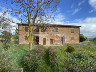 rustico / casale in vendita a Castiglione del Lago