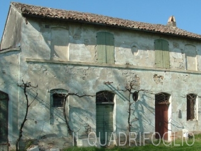 rustico / casale in vendita a Cesena