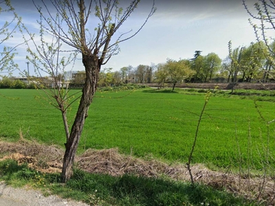 Terreno edificabile in vendita a Piacenza