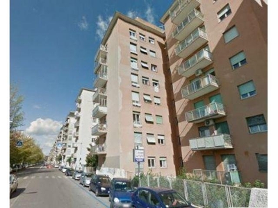 Trilocale in Via Conca D'Oro in zona Monte Sacro, Talenti, Vigne Nuove a Roma