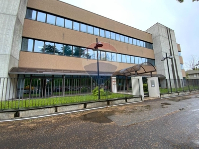 Ufficio in vendita a Legnano