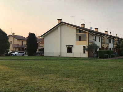 Villa a Schiera in Vendita ad Cadoneghe - 294000 Euro