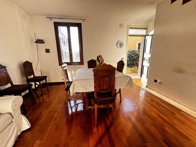 Villa a Schiera in Vendita ad Padova - 170000 Euro