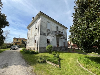 Villa in vendita a Arqua' Polesine