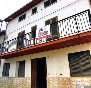 Villa in vendita a Avezzano