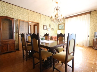 Villa in vendita a Calcinaia