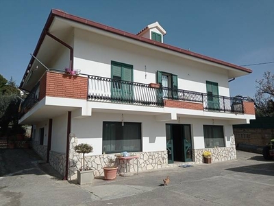 Villa in vendita a Caltanissetta Monaco, Due Fontane, Poggio S. Elia, P. Leone, Ospedale