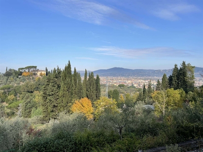 Villa in vendita a Firenze Europa