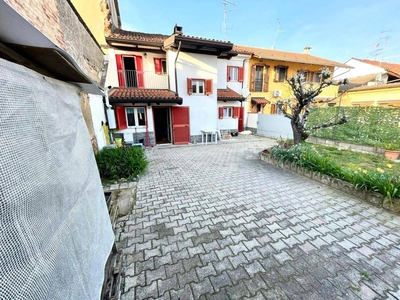 Villa in vendita a Prarolo