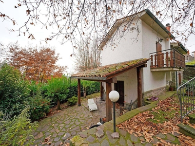 Villa in vendita a Santa Fiora