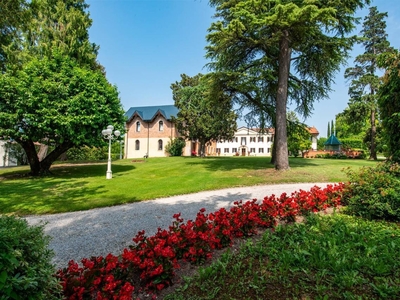 Villa in vendita a Vittorio Veneto