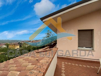 Villa in Vendita ad Cavaion Veronese - 595000 Euro