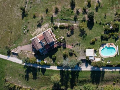 Villa in Vendita ad Cesena - 800000 Euro