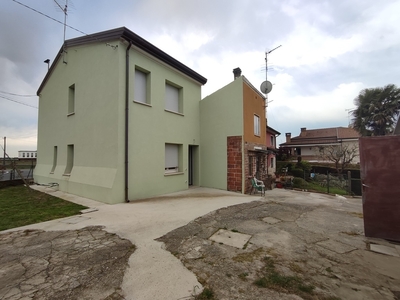 Villa in vendita Rovigo