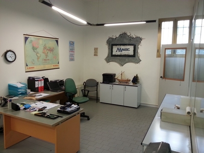 Ufficio ristrutturato a Santa Croce sull'Arno