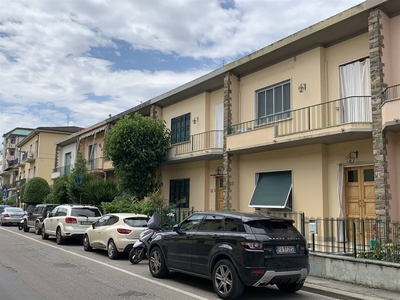Villa a schiera in vendita a Campi Bisenzio Firenze San Cresci