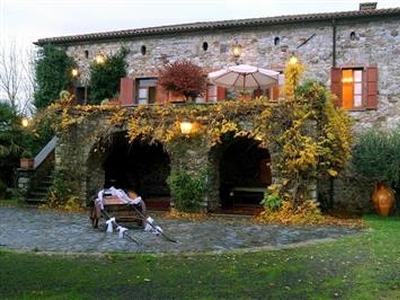Villa a Villafranca in Lunigiana