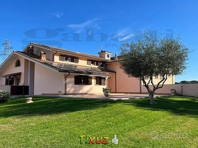 Villa bifamiliare Fiumicino Aranova299VRG Ara N