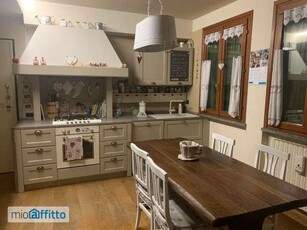 Appartamento arredato con terrazzo Villa Di Serio