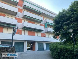 Appartamento con piscina Rapallo