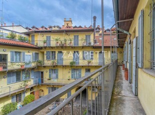 Appartamento di lusso di 73 m² in vendita Via Anfiteatro, Milano, Lombardia