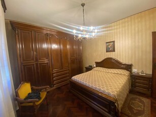 Appartamento in Affitto a Lucca, zona San Vito, 850€, 110 m², arredato, con Box