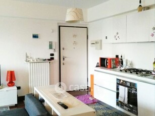 Appartamento in Affitto in Via Bruno Cassinari 22 a Milano