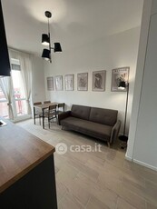 Appartamento in Affitto in Via delle Forze Armate 50 a Milano