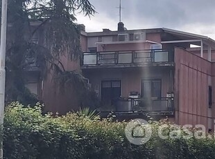 Appartamento in Affitto in Via Gravina di Puglia a Roma