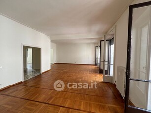 Appartamento in Affitto in Via Morozzo della Rocca 8 a Milano