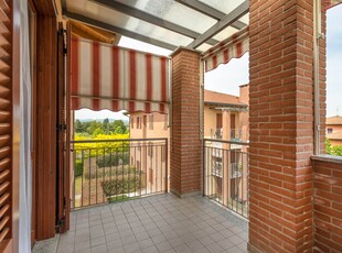 Appartamento in vendita a Busnago Monza Brianza