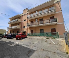 Appartamento in vendita a Pulsano Taranto Bosco Caggione