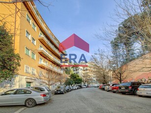 Appartamento in Vendita a Roma, zona Nomentano, 1'030'000€, 209 m²