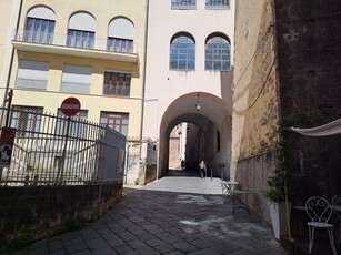 Appartamento in vendita a Salerno Centro Storico