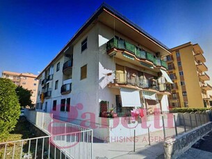 Appartamento in Vendita ad Torre Annunziata - 185000 Euro