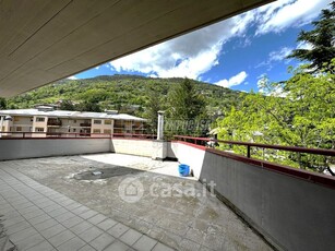Appartamento in Vendita in Via Adamello 11 a Aosta