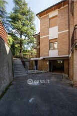 Appartamento in Vendita in Via Vincenzo Bellini 1 a Siena