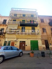 Appartamento in Via Paolo Emiliani Giudici , Palermo (PA)