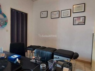 Bilocale in Affitto a Torino, zona Borgo Vittoria, 420€, 50 m²