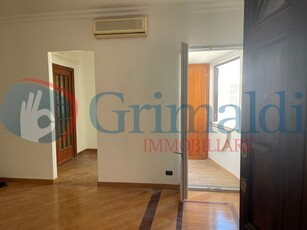 Bilocale in Vendita a Roma, 225'000€, 50 m², arredato